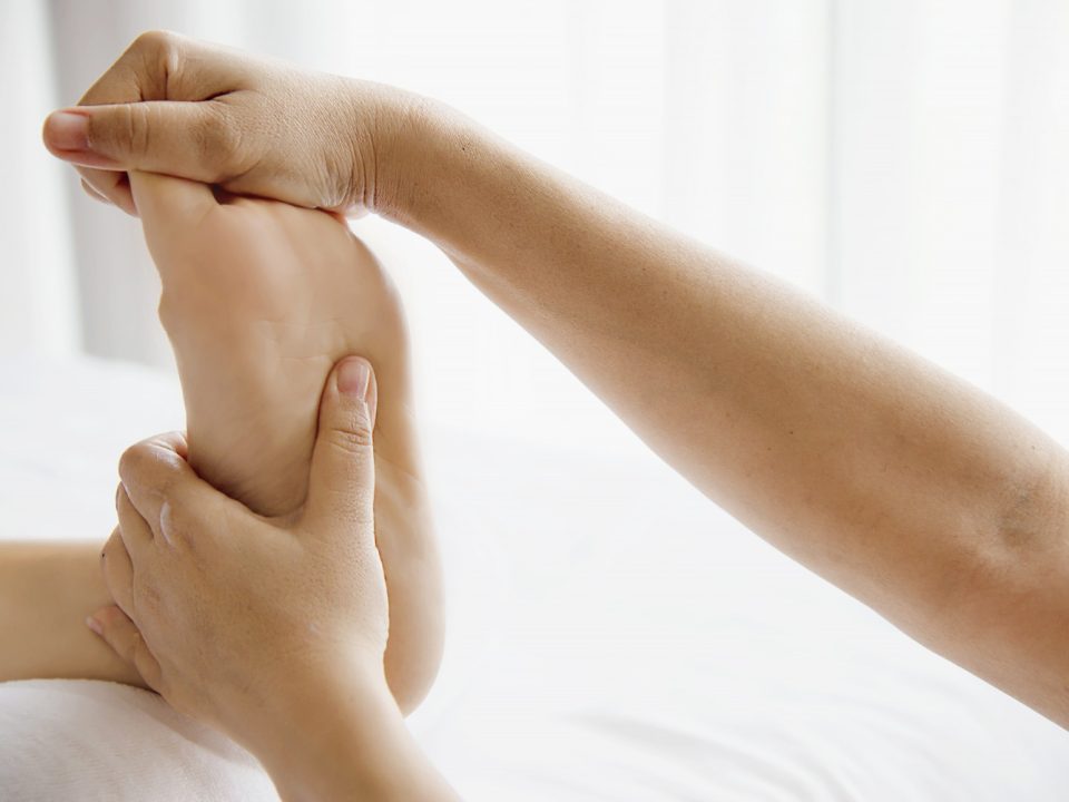 רפלקסולוגיה בחולון